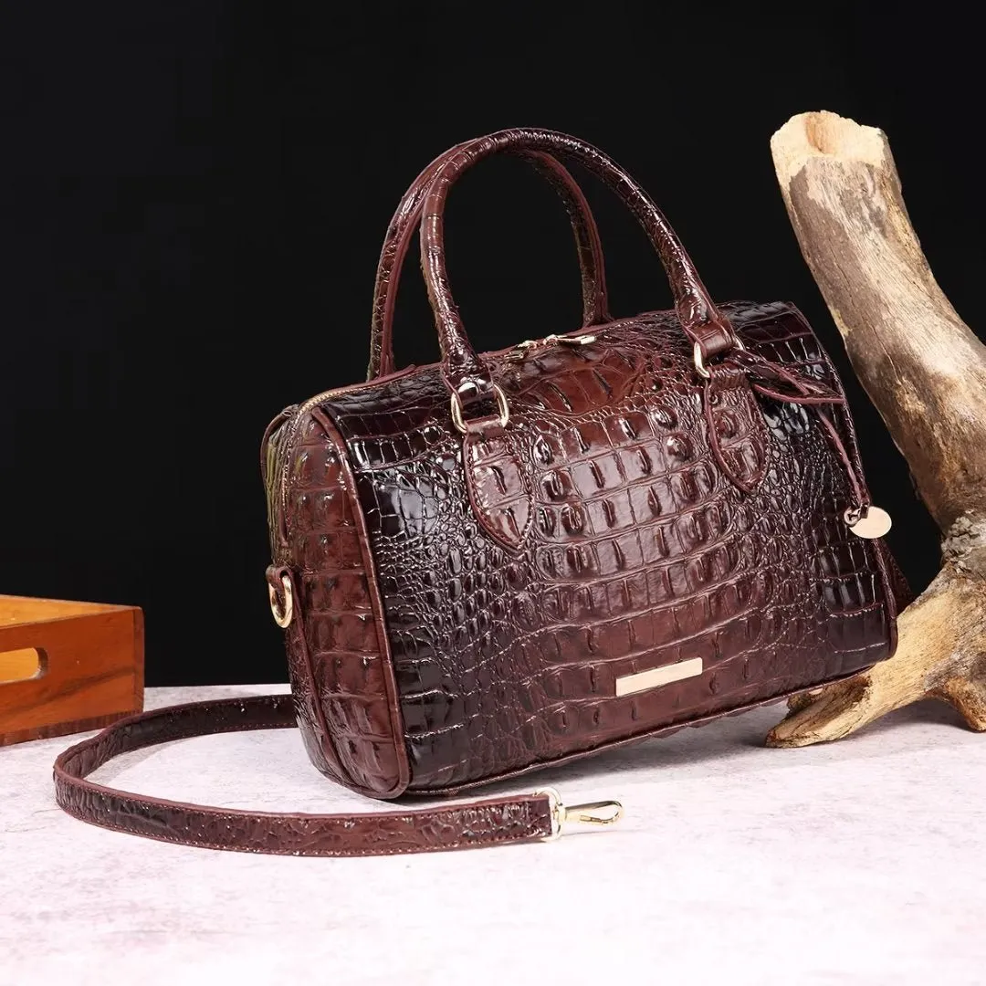 ElegantGator Boston Handbag: Premium PU, Zipper Closure