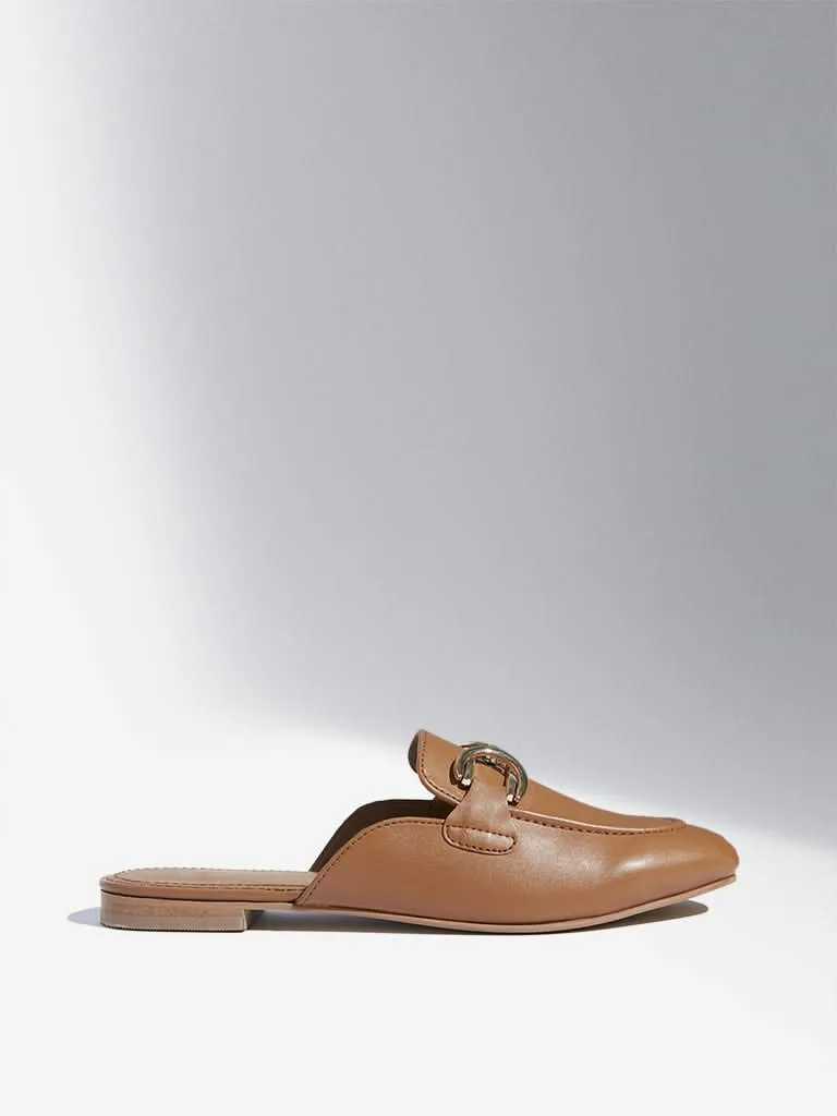 LUNA BLU Tan Flat Shoes